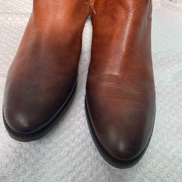 Arturo Chiang size 8 boots. - Picture 7 of 8